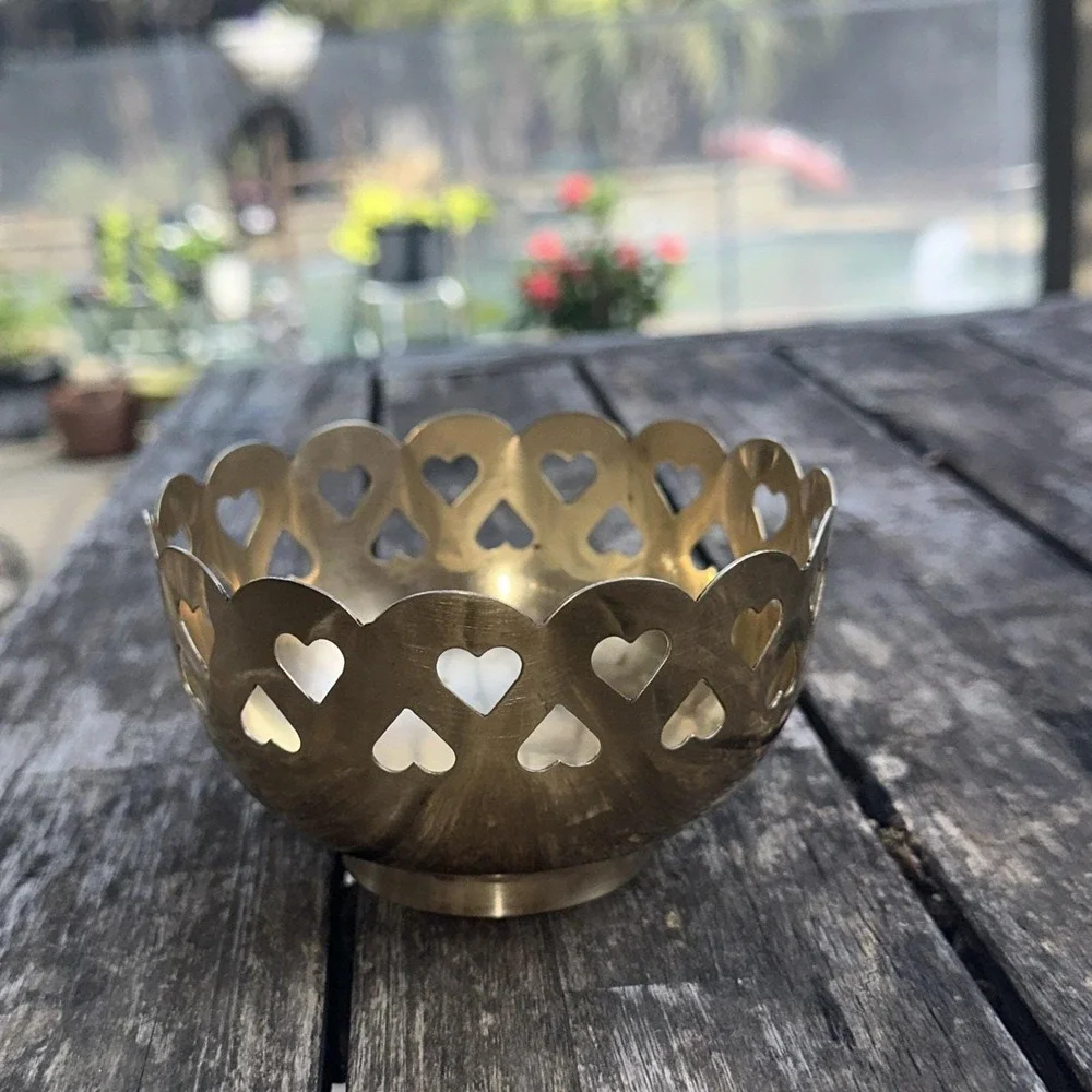 Vintage Solid Brass Heart Cut Out‎ Bowl Scalloped Edge India Polished Gold 4.75